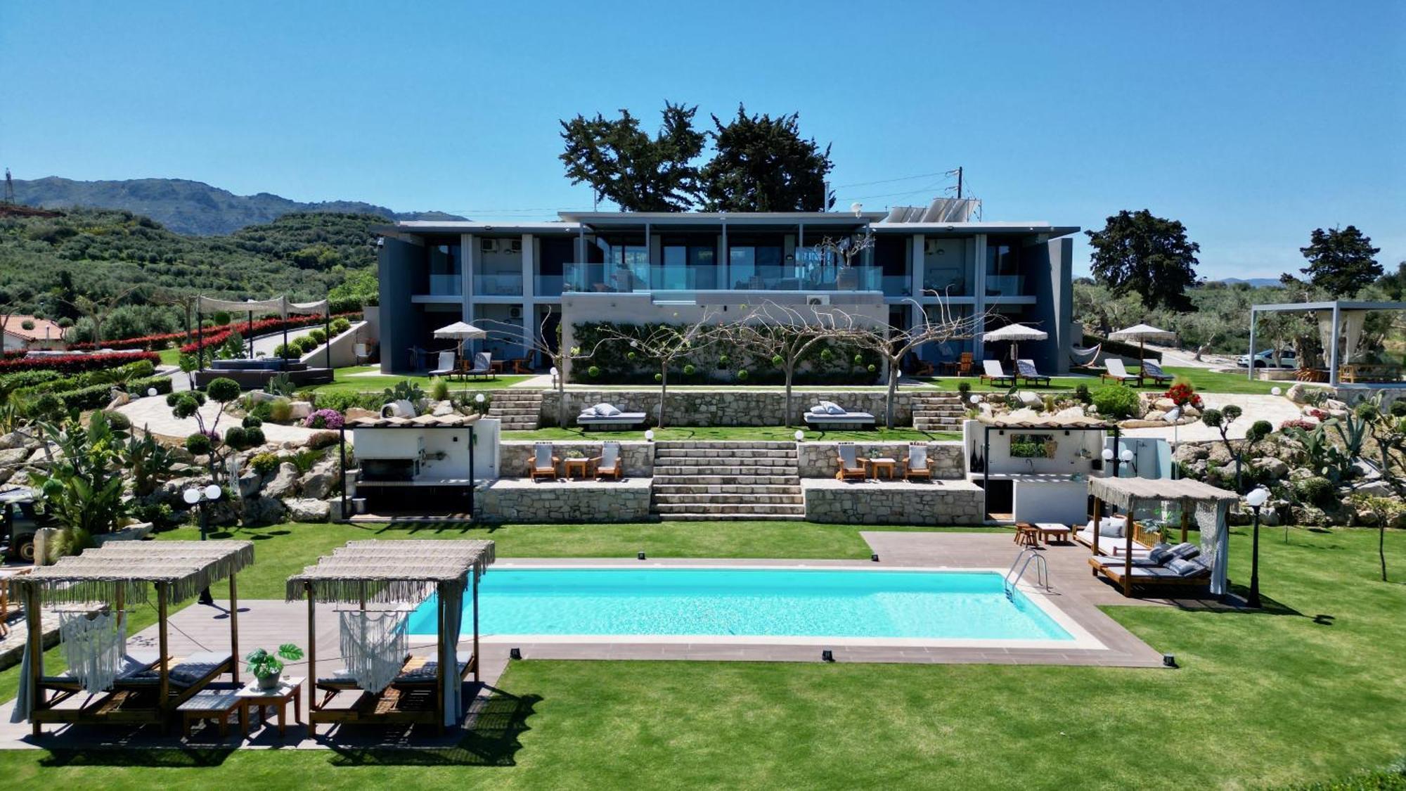 Olivenest Chania Executive Villa Perivólia Exterior foto